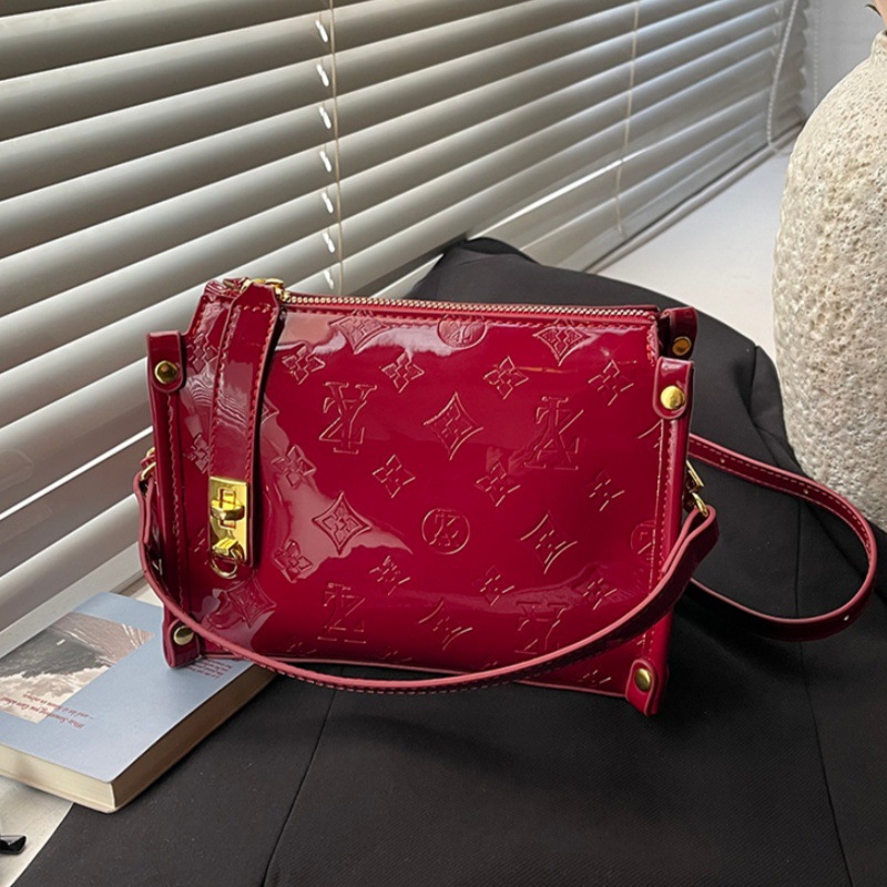 Classic Design Collection 2026 - Women'S Bags New Collection recension och pris