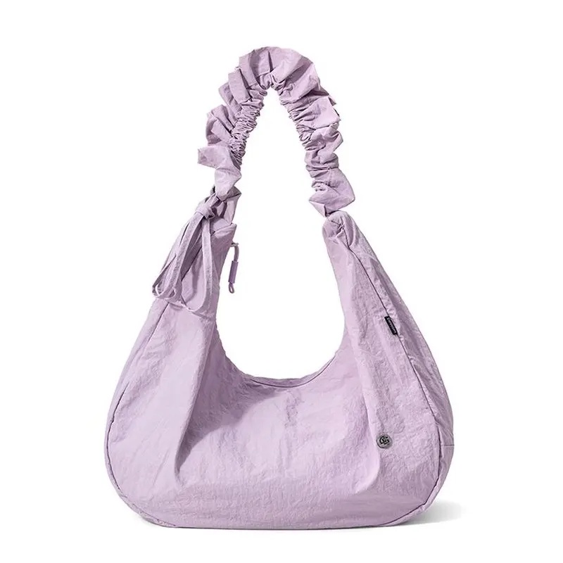 Women's Crinkled Nylon Hobo Ba - Hobo Bag Slouchy recension och pris