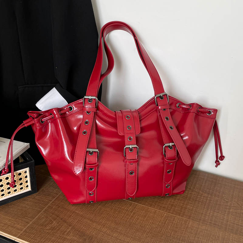Y2K Gothic Rivet Adjustable St - Women Bags Sale recension och pris