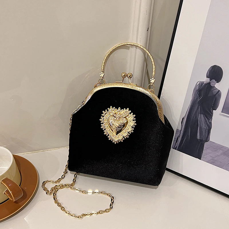 Chains Velvet Frame Heart Dinn - Women Bags Sale recension och pris